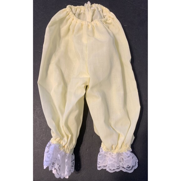 AshtonDrake Baby’s First Outing Outfit – Yellow Lace Gown Set – Vintage – New - Picture 12 of 13